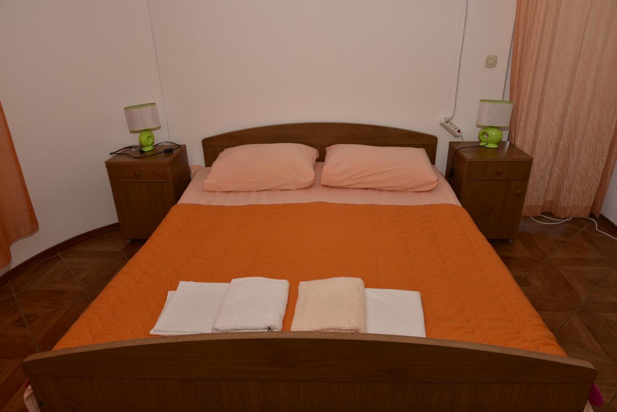 Apartments Ivka มาลินสกา ภายนอก รูปภาพ